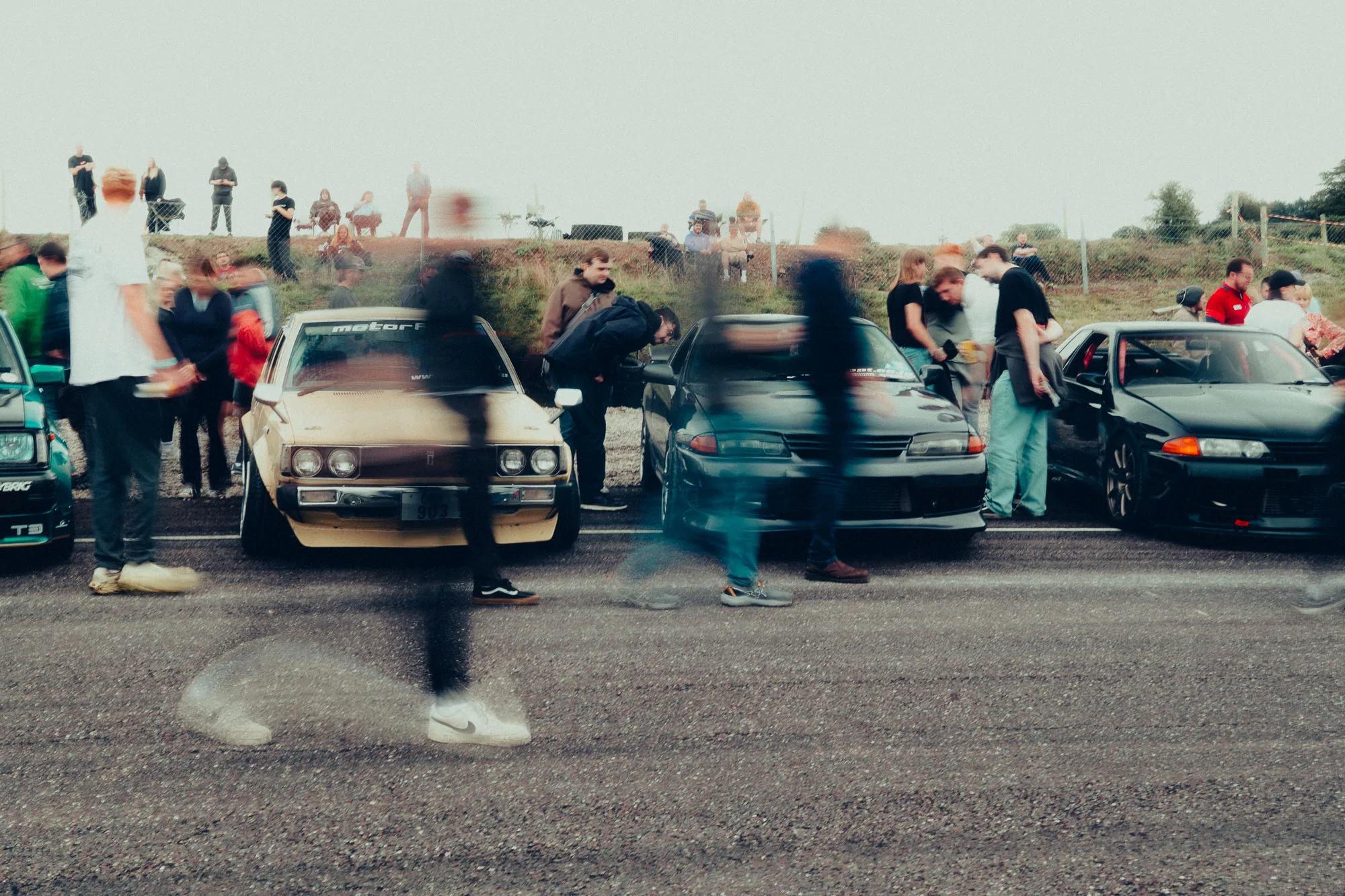 Sure, there's only IS200's around there — photograph 3